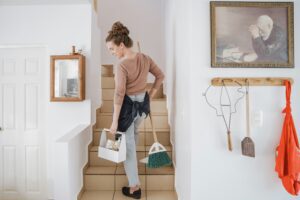 housekeeping jobs salary in the USA